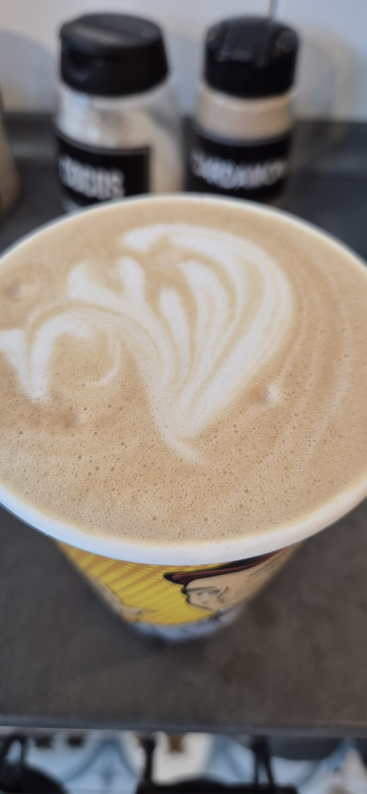 Latte To Go Casa de Cultura Constanta